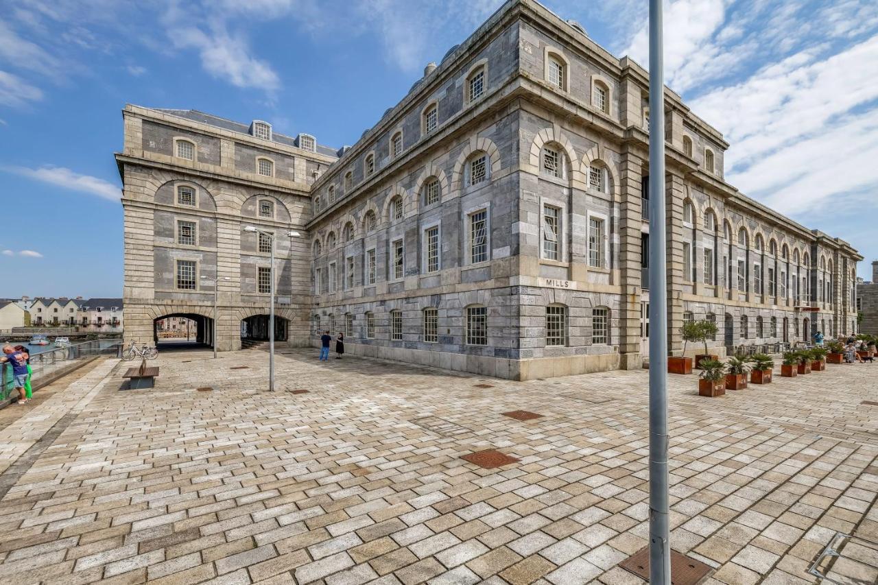 Luxury 2 Bed Apartment In Historic Royal William Yard Πλίμουθ Εξωτερικό φωτογραφία